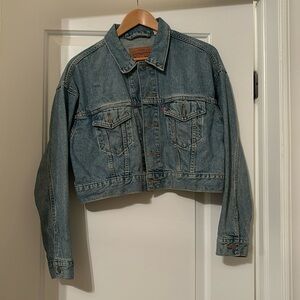 Small LEVIS cropped trucker jacket - perfect condition